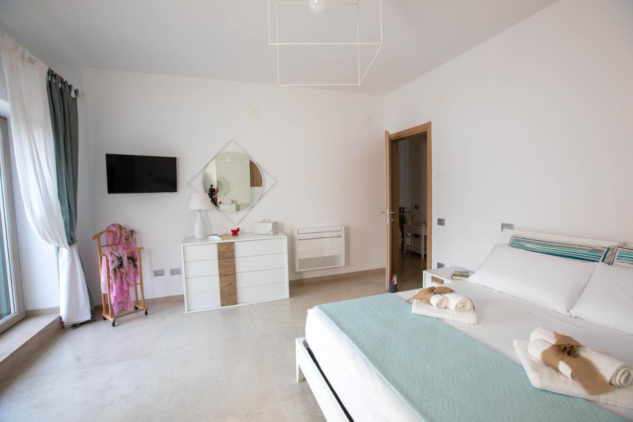 Exclusive Luxury Villa Monte Pompilio 切列梅萨皮卡 外观 照片