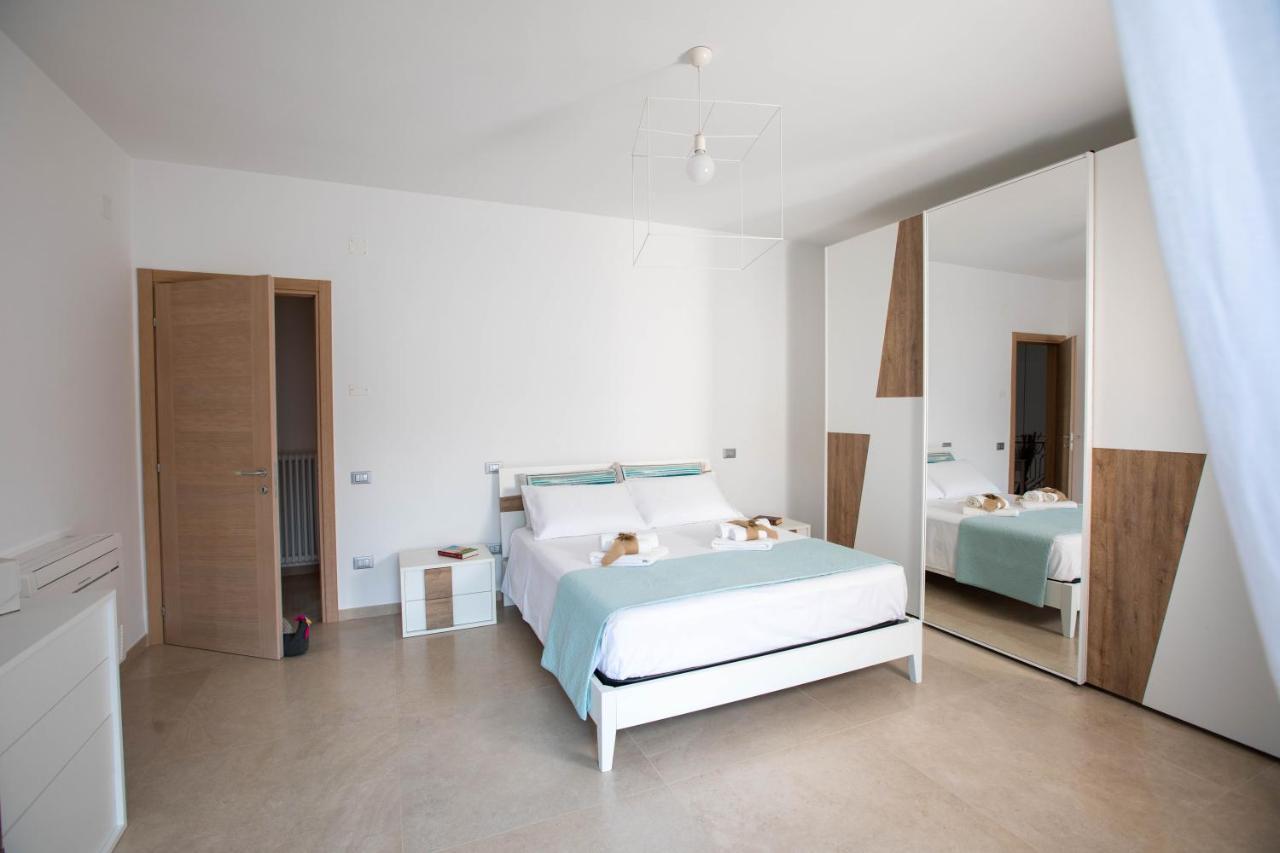 Exclusive Luxury Villa Monte Pompilio 切列梅萨皮卡 外观 照片